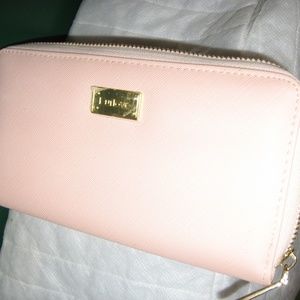 Ladies nice wallet with lots of compartments